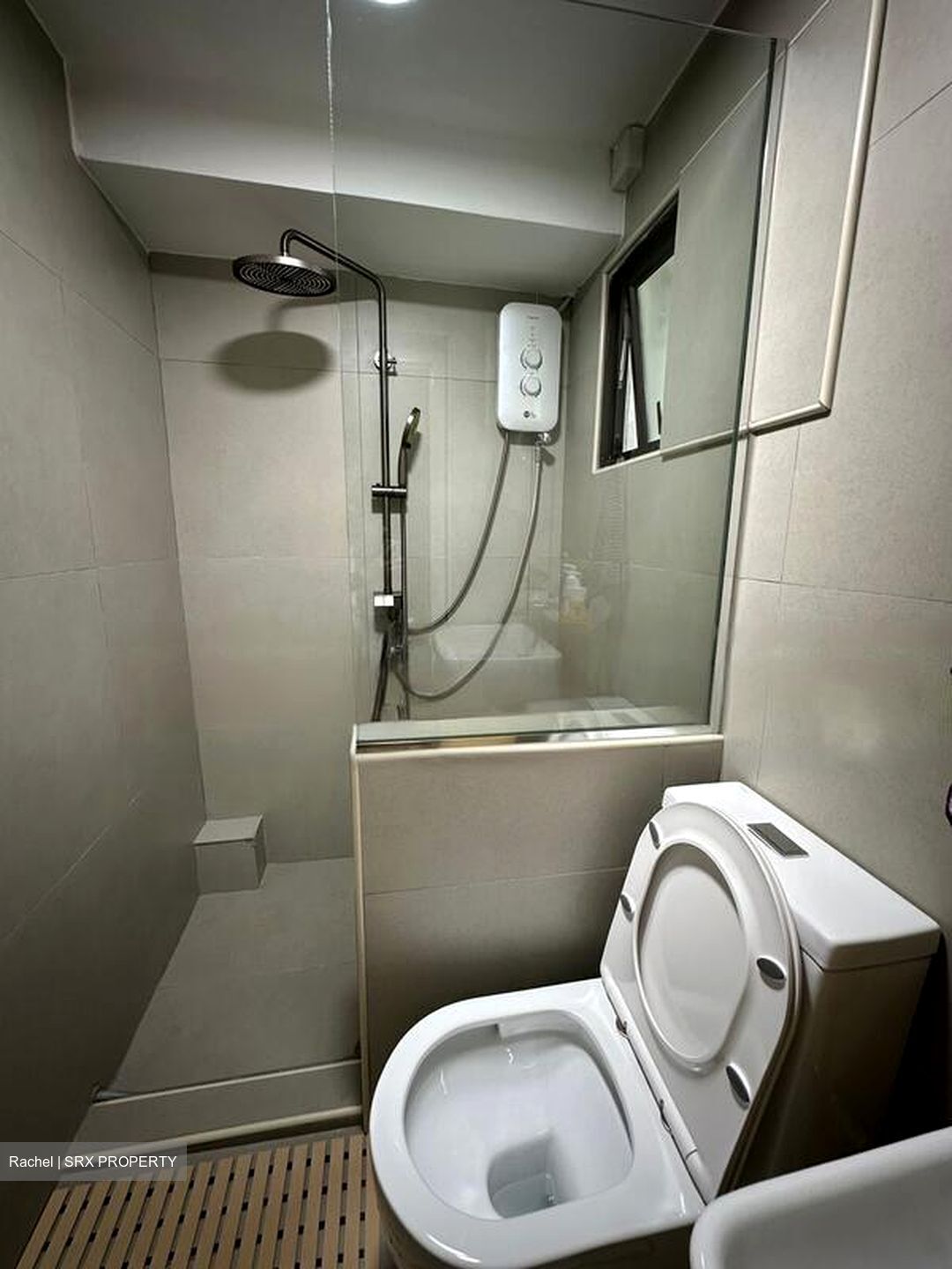 Blk 285C Toh Guan Road (Jurong East), HDB Executive #462603981